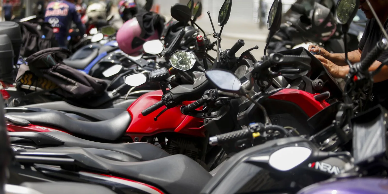 Programa Move Brasil amplia crédito e se torna permanente para motoristas de apps e Taxistas