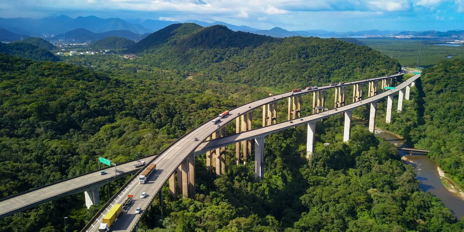 Brasil precisa dobrar investimentos em infraestrutura para zerar déficit, aponta estudo da CNI